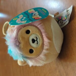 Squishmallows Leonard the Lion clip